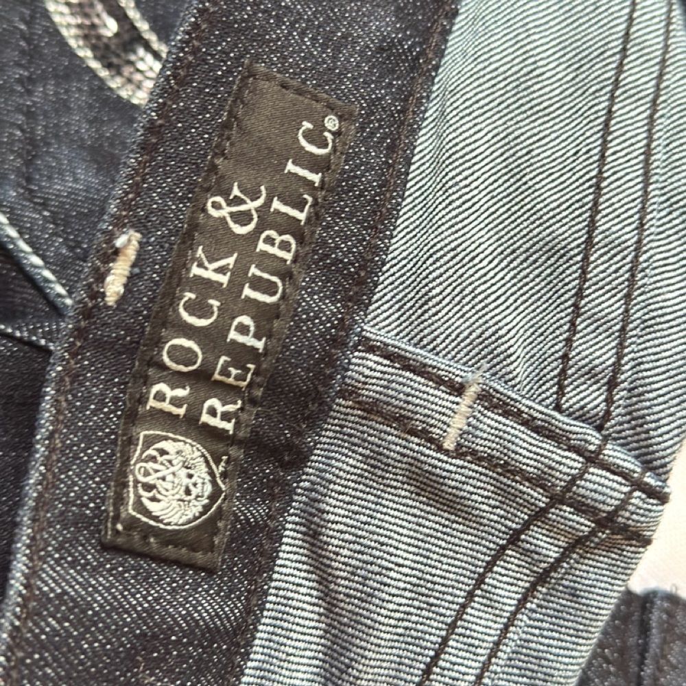 Rock & Republic Dark Wash Boot Cut Jeans - Picture 6 of 8